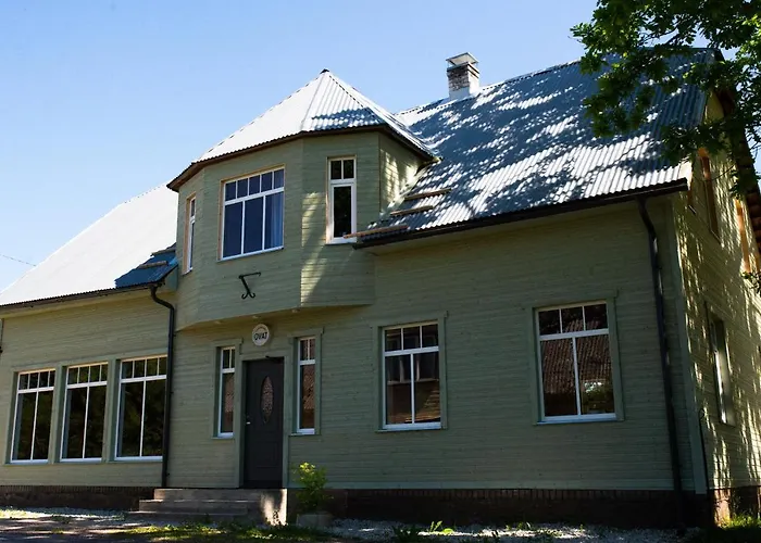 Livi Avat Apartment Ikla photo