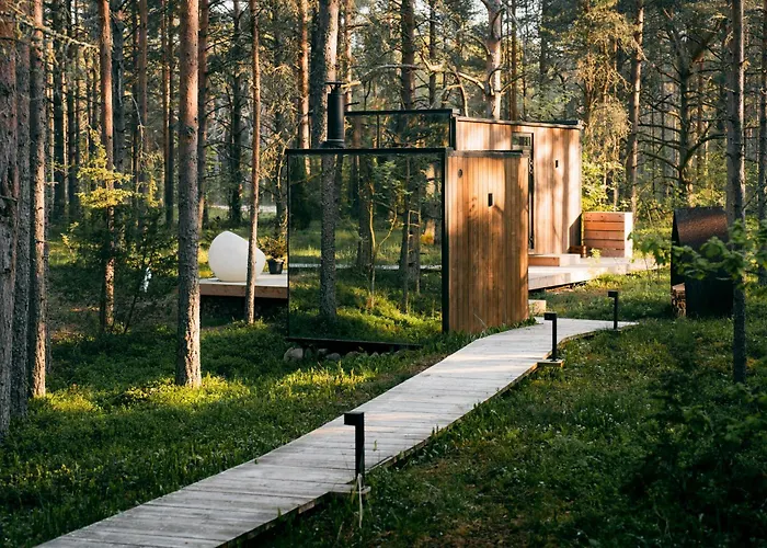 Oeoed Hoetels Laheranna Sume -With Sauna Ihasalu photo