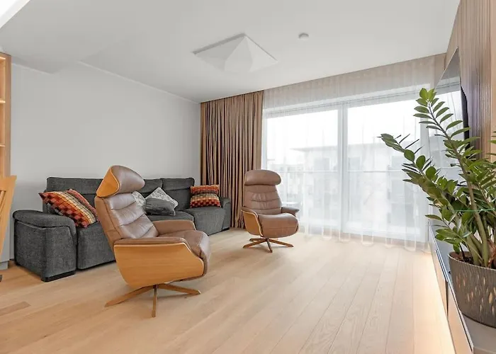 Bright, Newly Furnished Apt In Tallinn, With Free Parking In The Underground Garage. Kesklinn photo