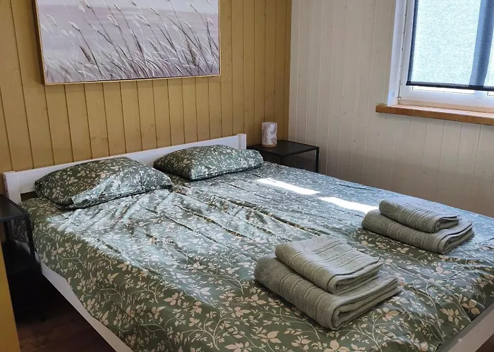 Family Vacation, 2 Bedroom House - Red House Loupollu zdjęcie