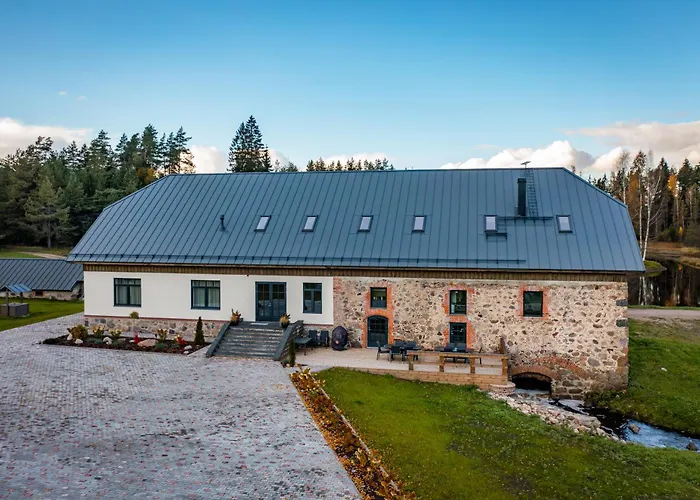 Villa Silence Holdre képek